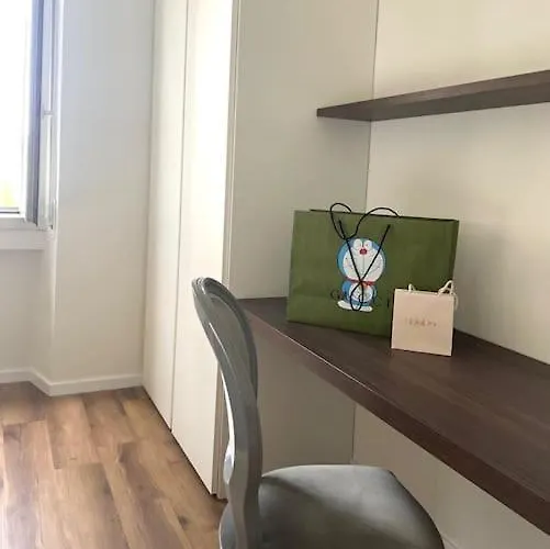 Lula - Zara M3-m5 * Milano